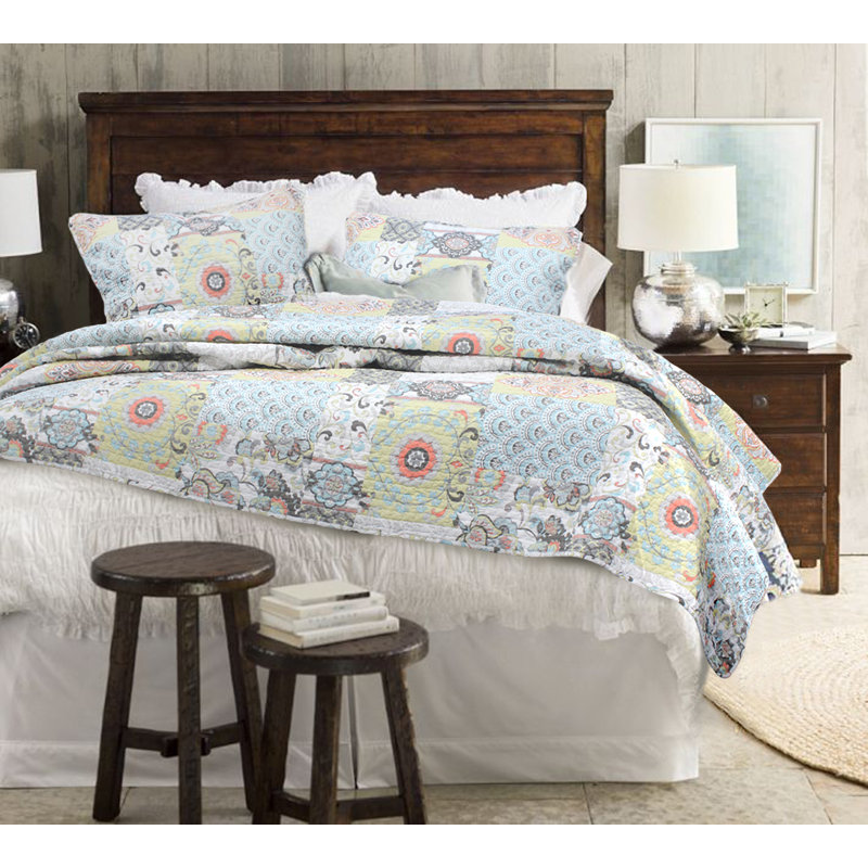 Modern & Contemporary Patchwork Quilt, Queen Quilt + 2 Standard Shams