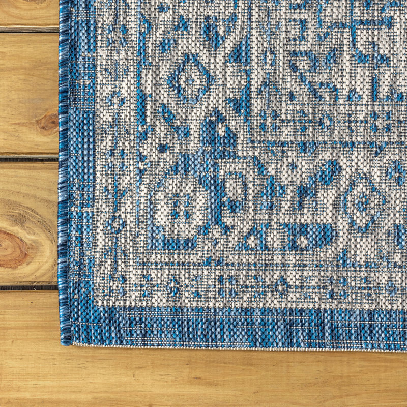Moten Medallion Textured Weave Navy/Gray Indoor/Outdoor Rug, Runner 2'2" x 8'