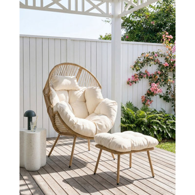 Outdoor Lounge Chair