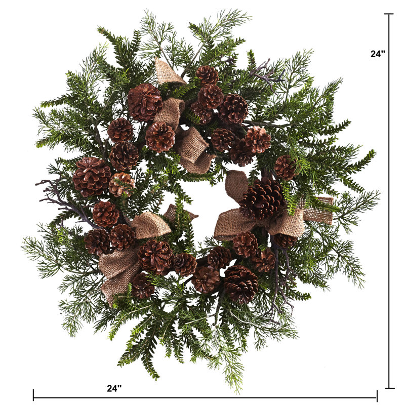 Couronne de pin 24 po et plastique