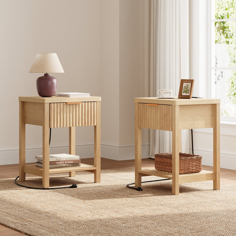 Table de chevet à tiroir simple 17,8 po avec station de charge, Beige