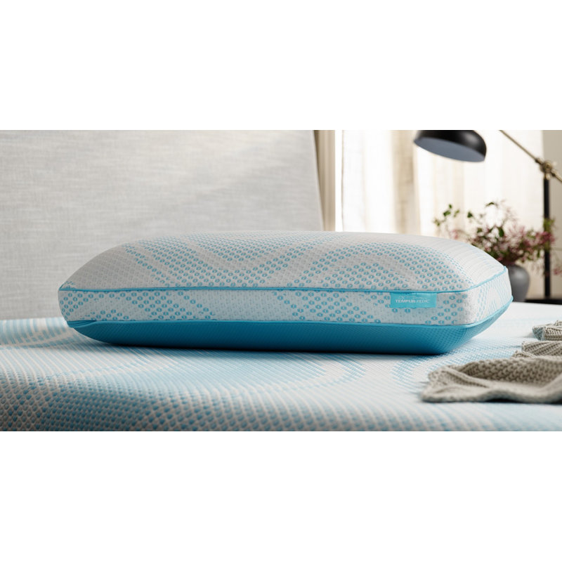 TEMPUR-Breeze® ProHi Medium Pillow, White/Blue, King