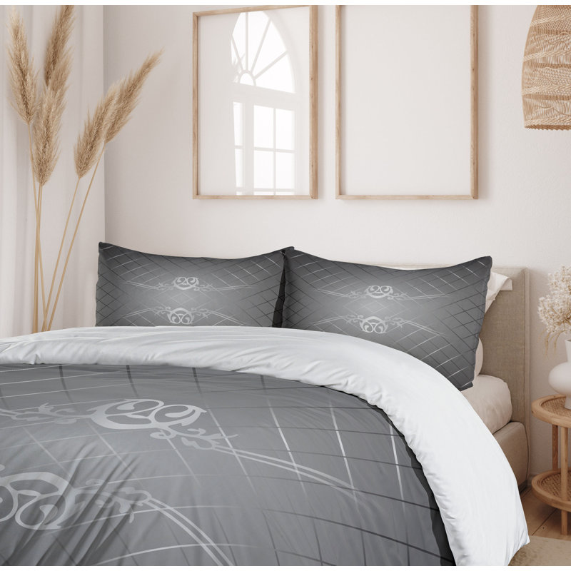 No Duvet Cover, Queen Duvet Cover + 2 Standard Shams
