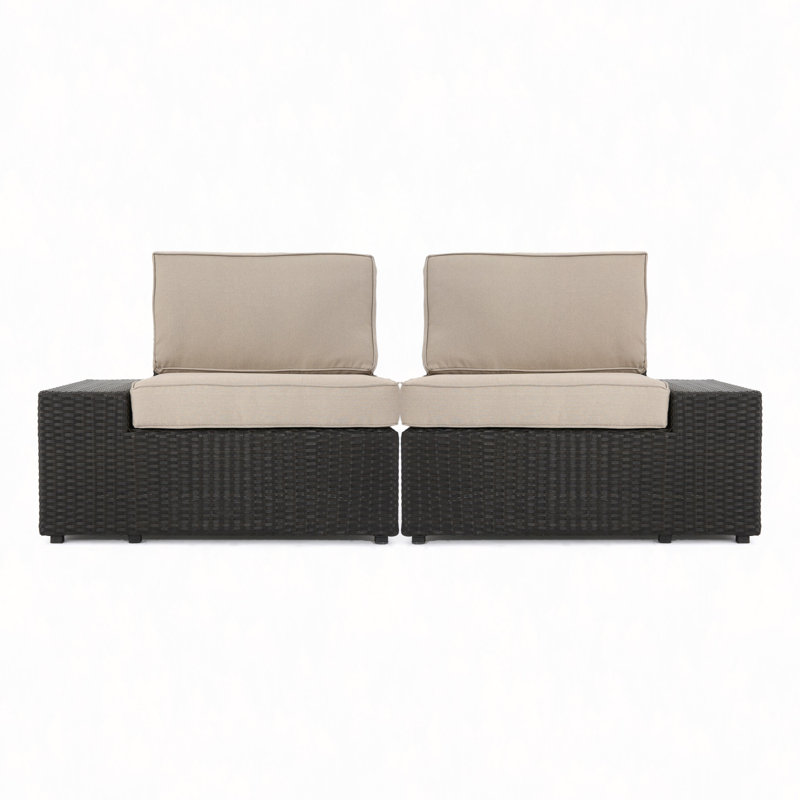 Fauteuils Cruz (gauche et droite), Beige Cushion/Dark Brown Frame