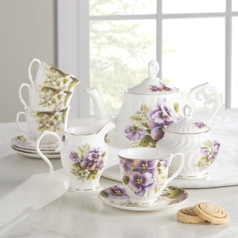 Service à thé à pensée en porcelaine tendre 11 pièces