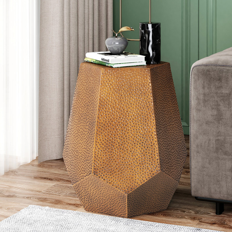Table de bout Berghildur, Bronze antique