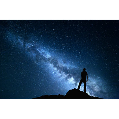 «Landscape with Milky Way and Silhouette of a Happy Man» par Den-Belitsky - photographie sur toile tendue
