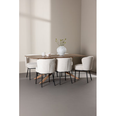 Lewisburg 6 - Person Dining Set