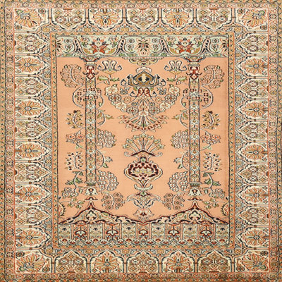 Kwabena Oriental Indoor Rug