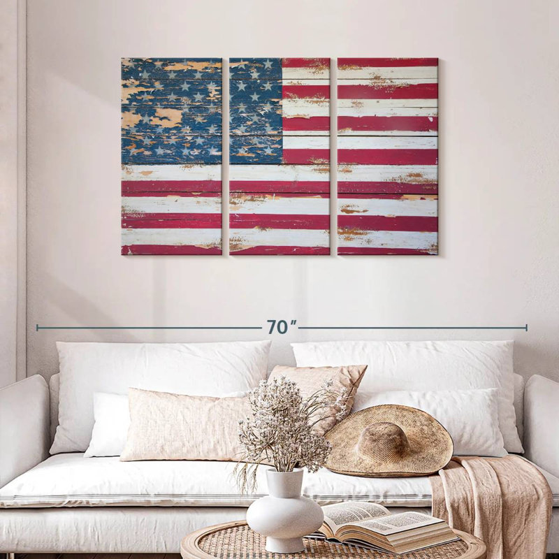 Borges Distressed American Flag, 28" H x 45" W