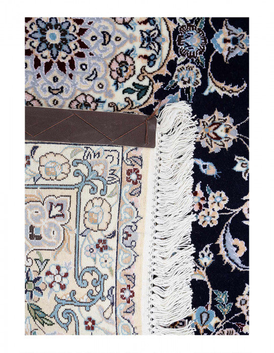 Tapis bleu marine en laine et soie 2 pi 8 po x 3 pi 11 po Tomico