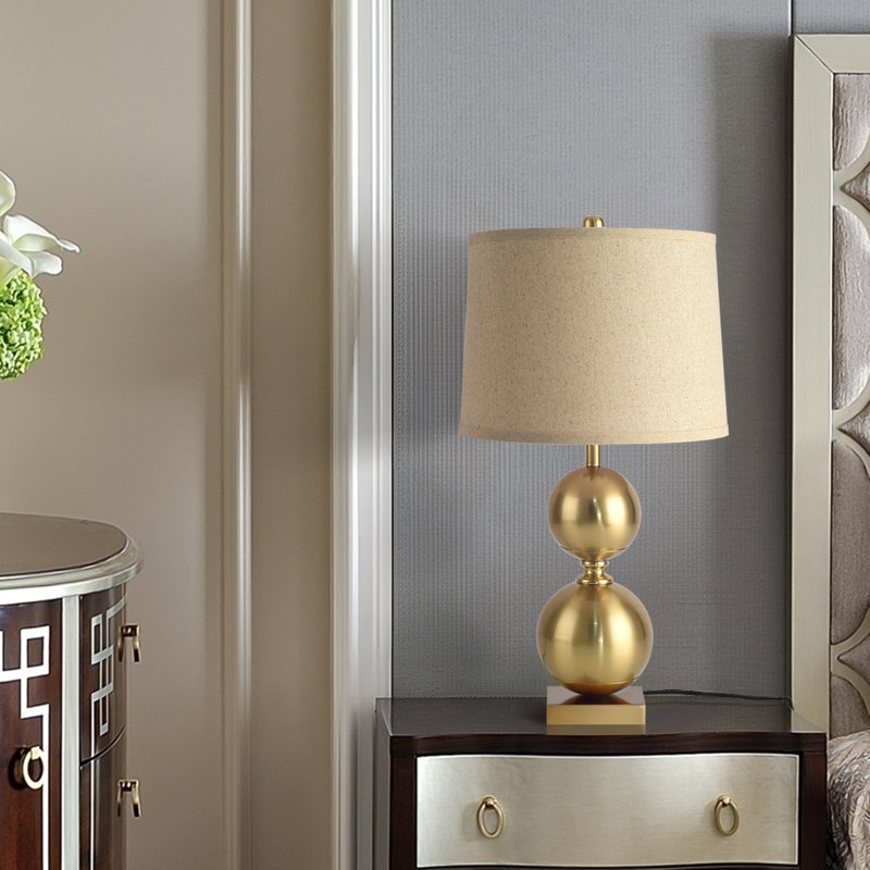 Lampe de table 24 sphères dorée 24 po avec abat-jour en tissu beige