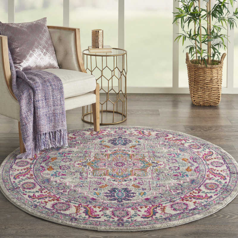 Tapis gris tissé à la machine