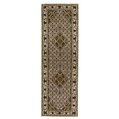Hand Knotted Oriental Area Rug in Cream