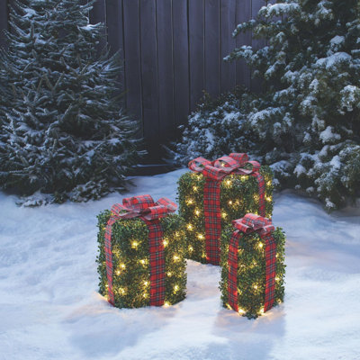 3 Piece Gift Boxes Lighted Display Set