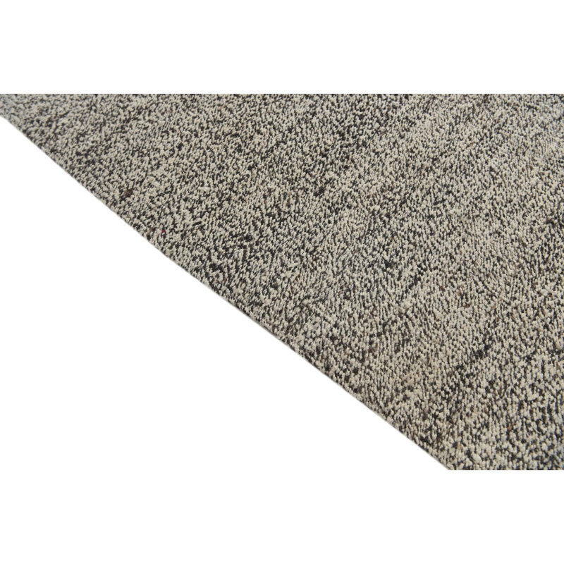 Tapis ivoire 8 x 10 Petrella
