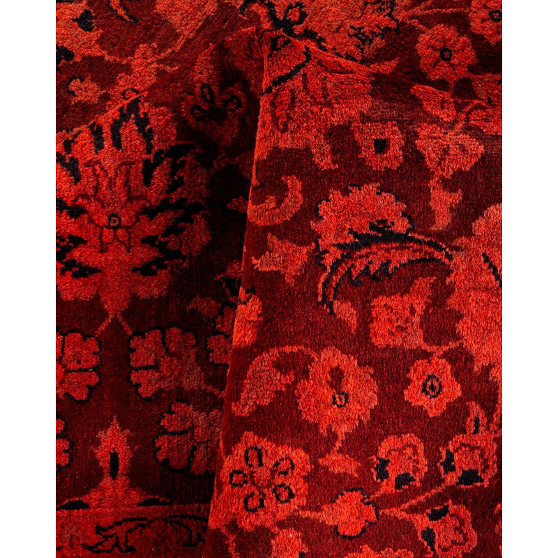 Fine Vibrance One-of-a-Kind 4' 3" x 6' 4" Hand Knotted Area Rug
