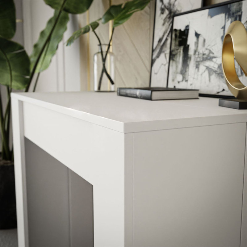 Ellis-Jay Extendable Dining Table