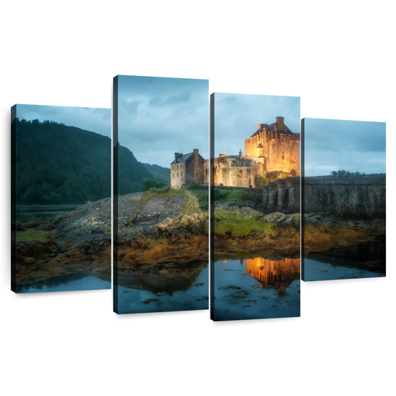 Lilie Eilean Donan Castle In Scotland