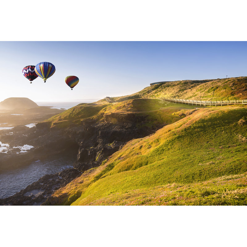 Montgolfière - photographie sur toile tendue, L 36 po x H 24 po