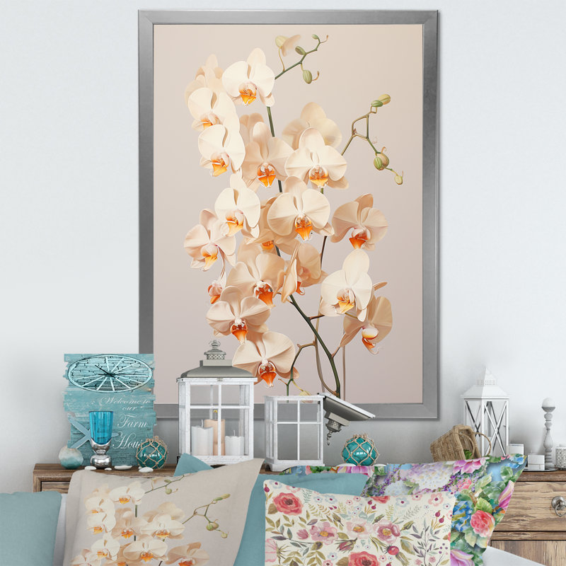 Orchidées beiges tranquillité V, Cadre simple argenté, H 32 po x l 16 po x P 1 po