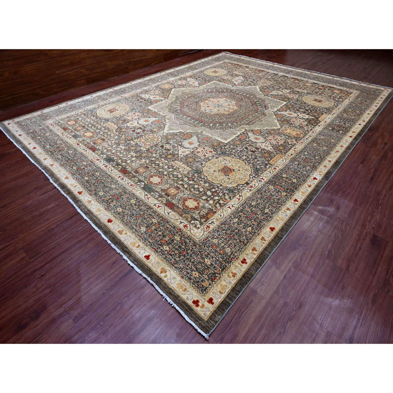 Tapis brun en laine noué à la main de style dynastie des 14e siècle de 12 pi 2 po x 16 pi 79FF62263B3346CDB87B84679E70EA7D