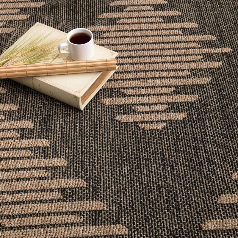Tapis Kyrrah, Rectangle 7 pi 10 po x 11 pi 2 po