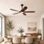 Ventilateur de plafond moderne en bois massif de 52 pouces avec lumières Ventilateur de plafond à DEL à moteur à courant continu réversible à 6 vitesses Facile à assembler pour le patio