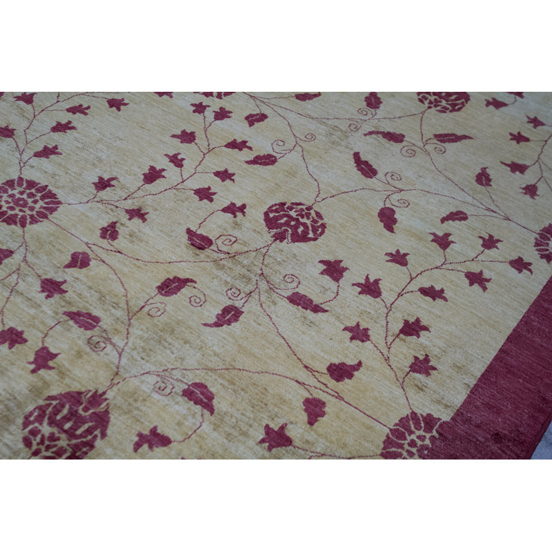 Hand-Knotted High-Quality Gold Area Rug