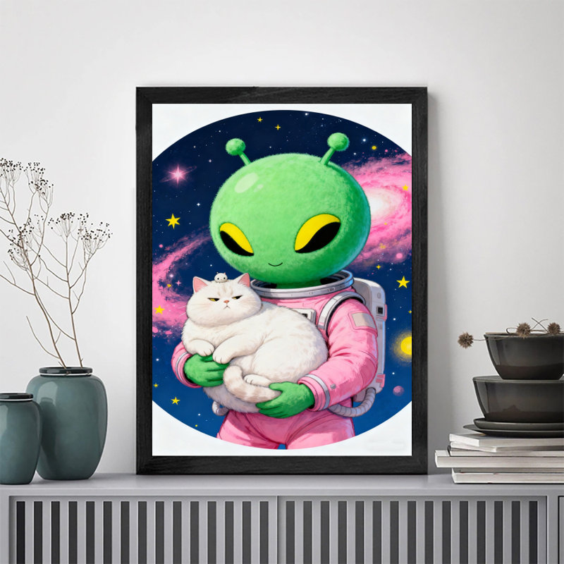 «Alien» encadré noir tenant un joli chat blanc dans l'espace, impressions sur toile de style rétro, H 37 po x l 25 po