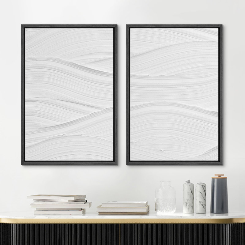 «Subtle Elegance And Soft Contours», 2 pièces sur toile, H 36 po x l 24 po, Cadre noir