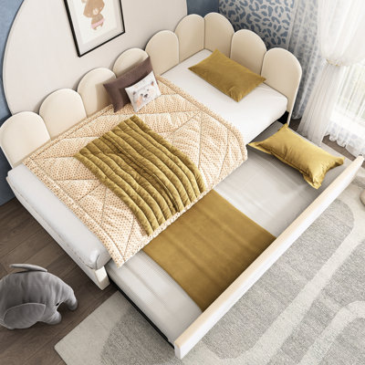 Lit de jour tapissier simple avec lit escamotable, velours beige, structure à lattes en métal, idéal pour lit d'invité en velours, espace, repos confortable