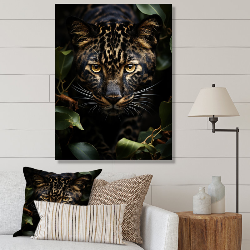 «Leani Cheetah Portrait Silent Stalk II», reproduction sur toile, H 40 po x l 30 po x P 1,5 po, Toile tendue