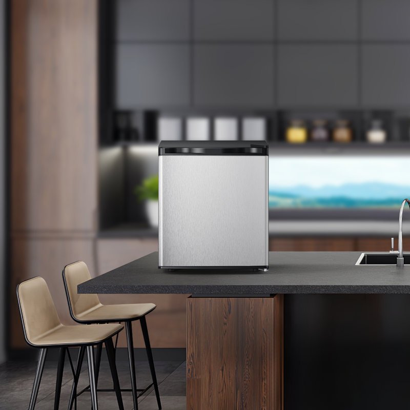 1.1 Cu.ft Upright Freezer, Fast Cooling, 7 Temps, Energy Saving, Low Noise, Adjustable Legs, Silver