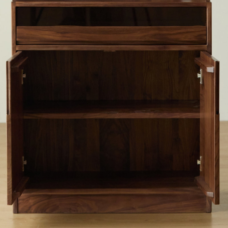 Buffet en bois massif de style rétro