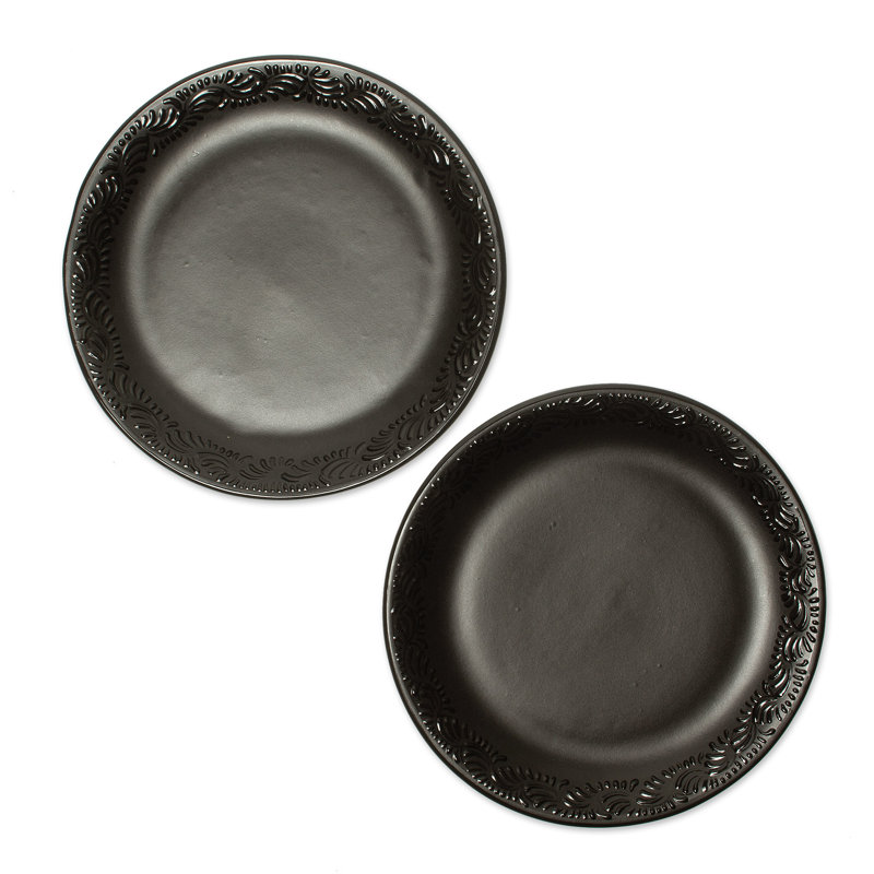 Assiettes plates Conchetta fabriquées à la main en céramique noire (paire)