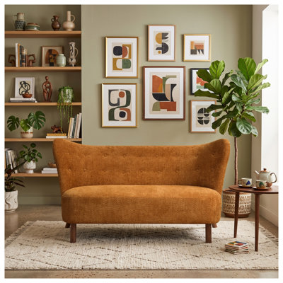 Canapé deux places style nordique décontracté, 147 cm (57,87 pouces) - Tissu chenille, canapé décoratif, dossier incurvé sans accoudoirs, bouton au dos, idéal pour salon, bureau ou salle de loisirs, couleur caramel