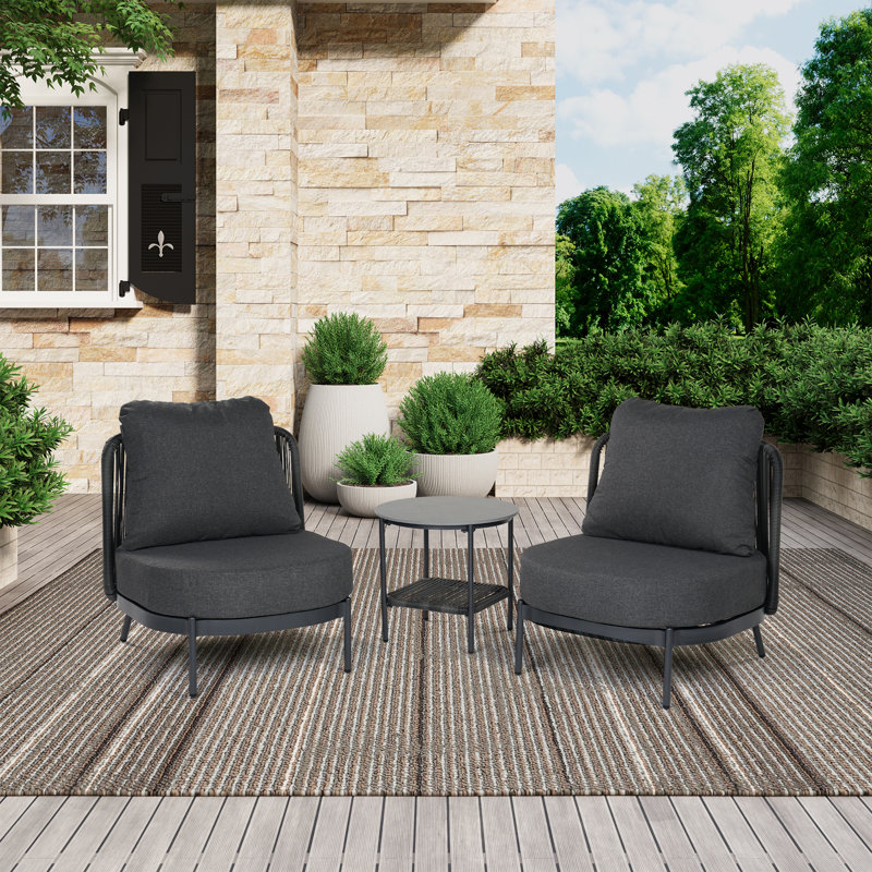 Ensemble de conversation pour patio 3 pièces avec coussins, ensemble de meubles d'extérieur en osier avec table d'appoint à 2 niveaux et repose-pieds Tayvonne
