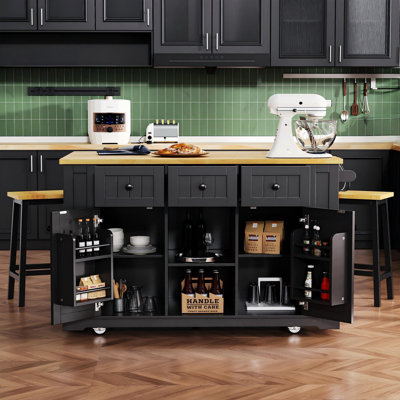 Ensemble de trois pièces pour îlot de cuisine noir de 53 pouces avec prises de courant et table pliante, deux tabourets de bar et plusieurs zones de rangement.