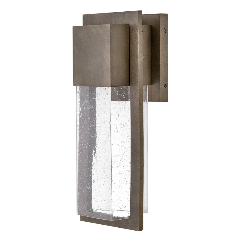 Lanterne murale moyenne Lark Alex, 15.75" H x 6.25" W x 4.75" D