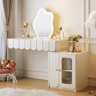 Pictor White Retractable Makeup Vanity with Drawers