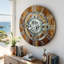 Horloge murale 24 po de taille moyenne pour le salon-123169100