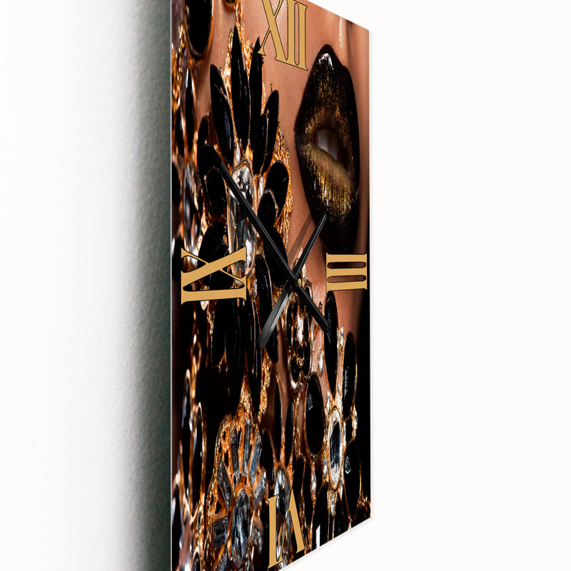 Horloge murale, Petit