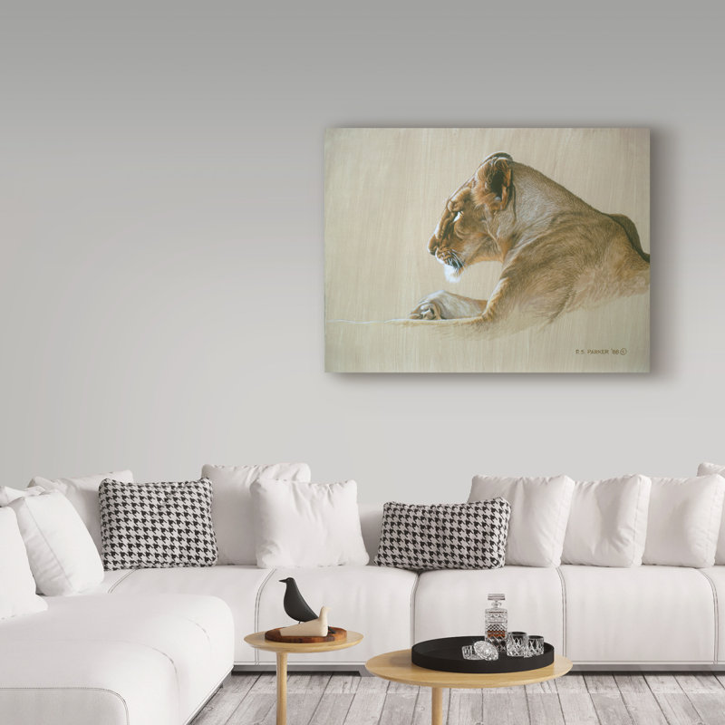 'Lioness' Graphic Art Print on Wrapped Canvas, 14" H x 19" W x 2" D