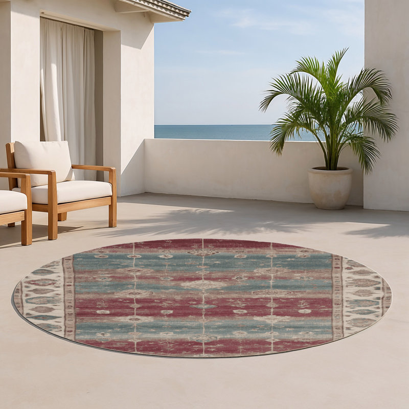 Overdyed Gray Indoor and Outdoor Area Rug, Round 5'
