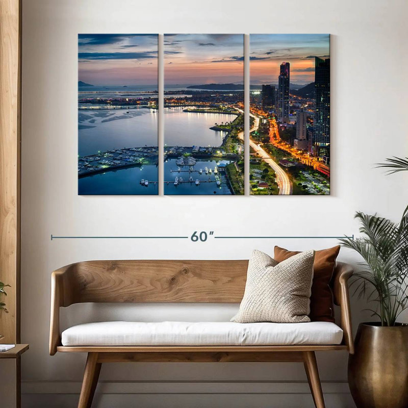 Sebbie Avenida Balboa, 32" H x 50" W