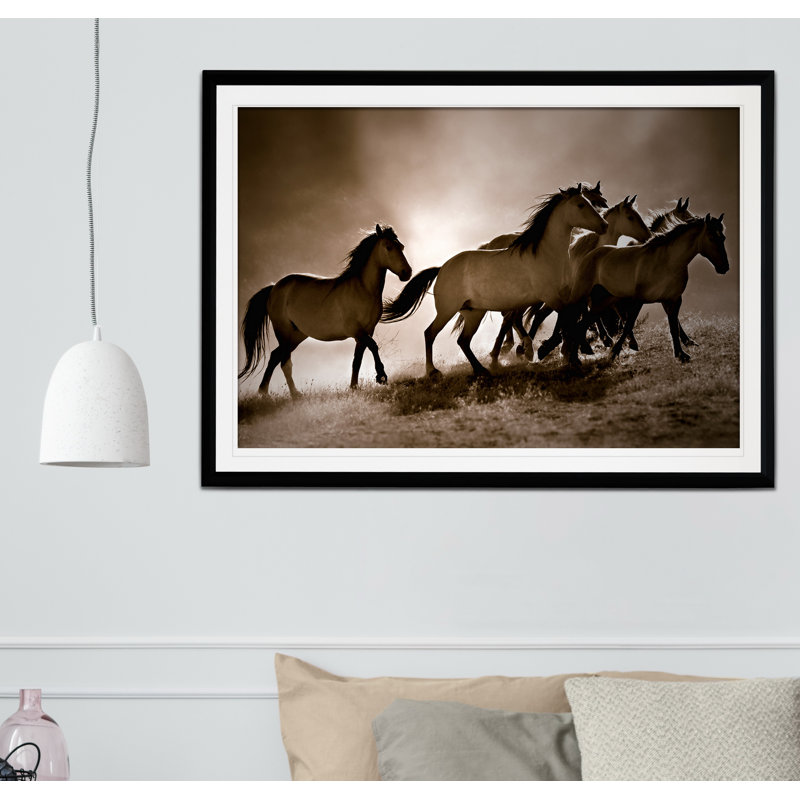 Chevaux sauvages - reproduction de cadre photo, Cadre noir, H 26 po x l 36 po x P 1,5 po
