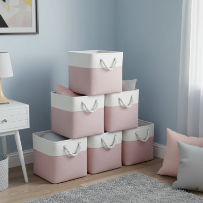 Ensemble de 6 boîtes de rangement cubiques 11,2 po x 11,2 po, disponibles en blanc et rose, avec poignées en coton. Convient pour les armoires, les tablettes, etc. Pratique pour organiser les vêtements, les jouets, les serviettes, etc.