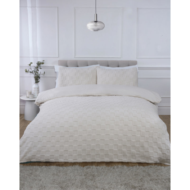 Luxury Check Teddy Fleece Polyester Chequered Duvet Cover Set with Pillowcases Included, Cream Chequered