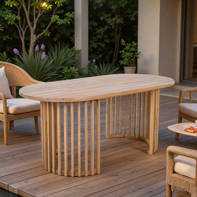 Table de salle à manger d'extérieur ovale en bois d'acacia massif, conception unique à pieds à lattes verticales, capacité de poids de 500 lb, grande table de patio pour la cour de la piscine